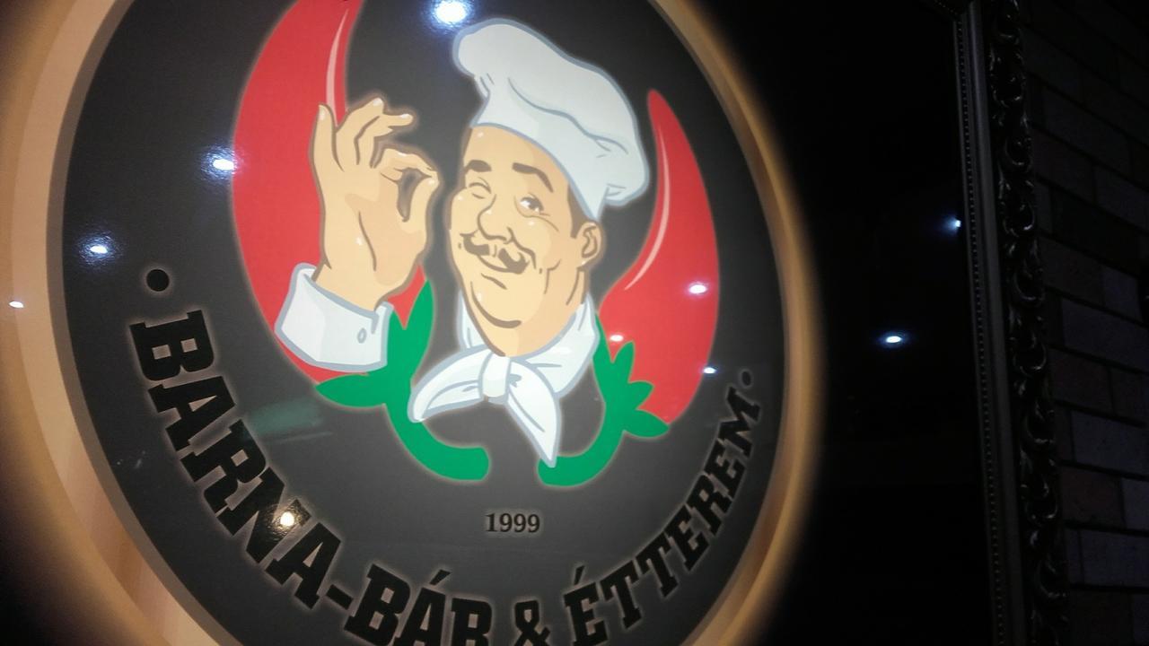 Barna Bar Motel&Apartman Korostetetlen エクステリア 写真